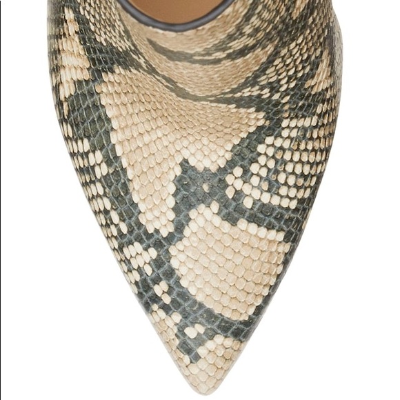 Vince Camuto Leather Booties Animal Heels Boots - Picture 5 of 10